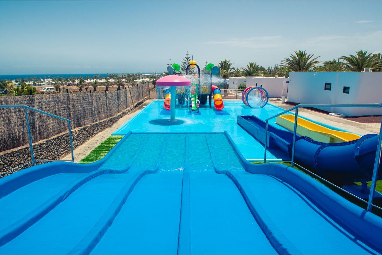Hotel HL Río Playa Blanca photo 8