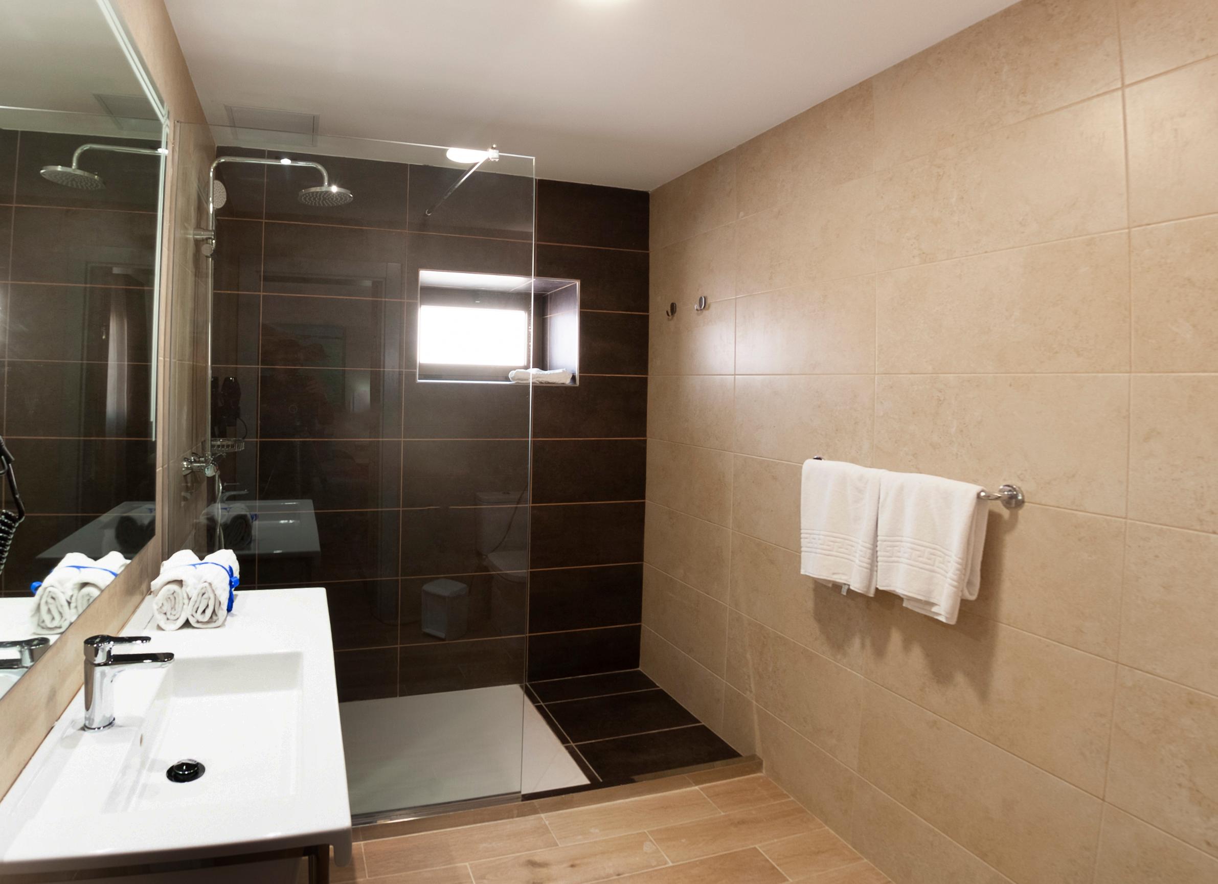 Hotel HL Río Playa Blanca photo 9