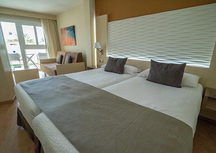 Hotel HL Suite Nardos photo 9