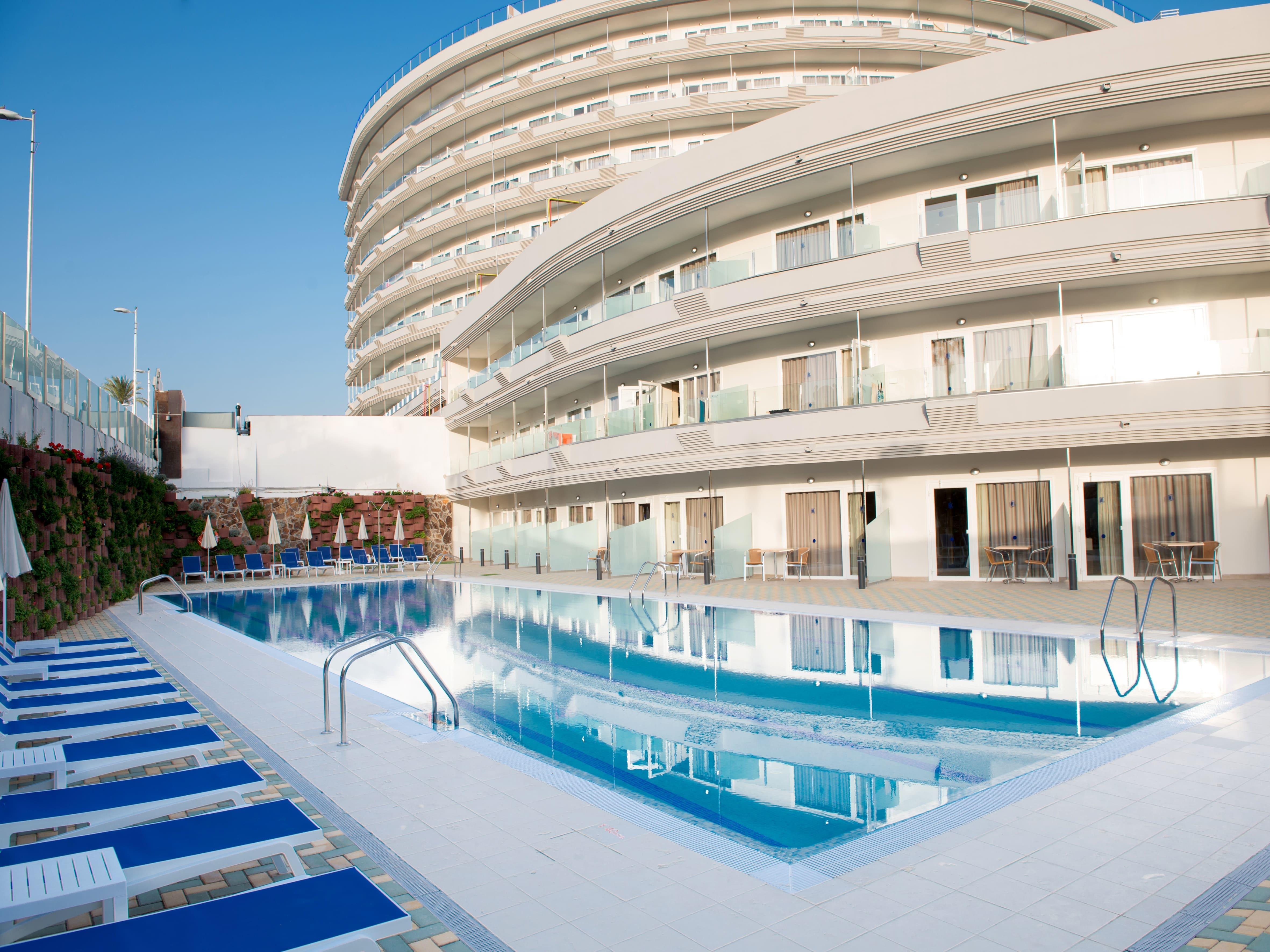 Hotel HL Suitehotel Playa del Inglés photo 3