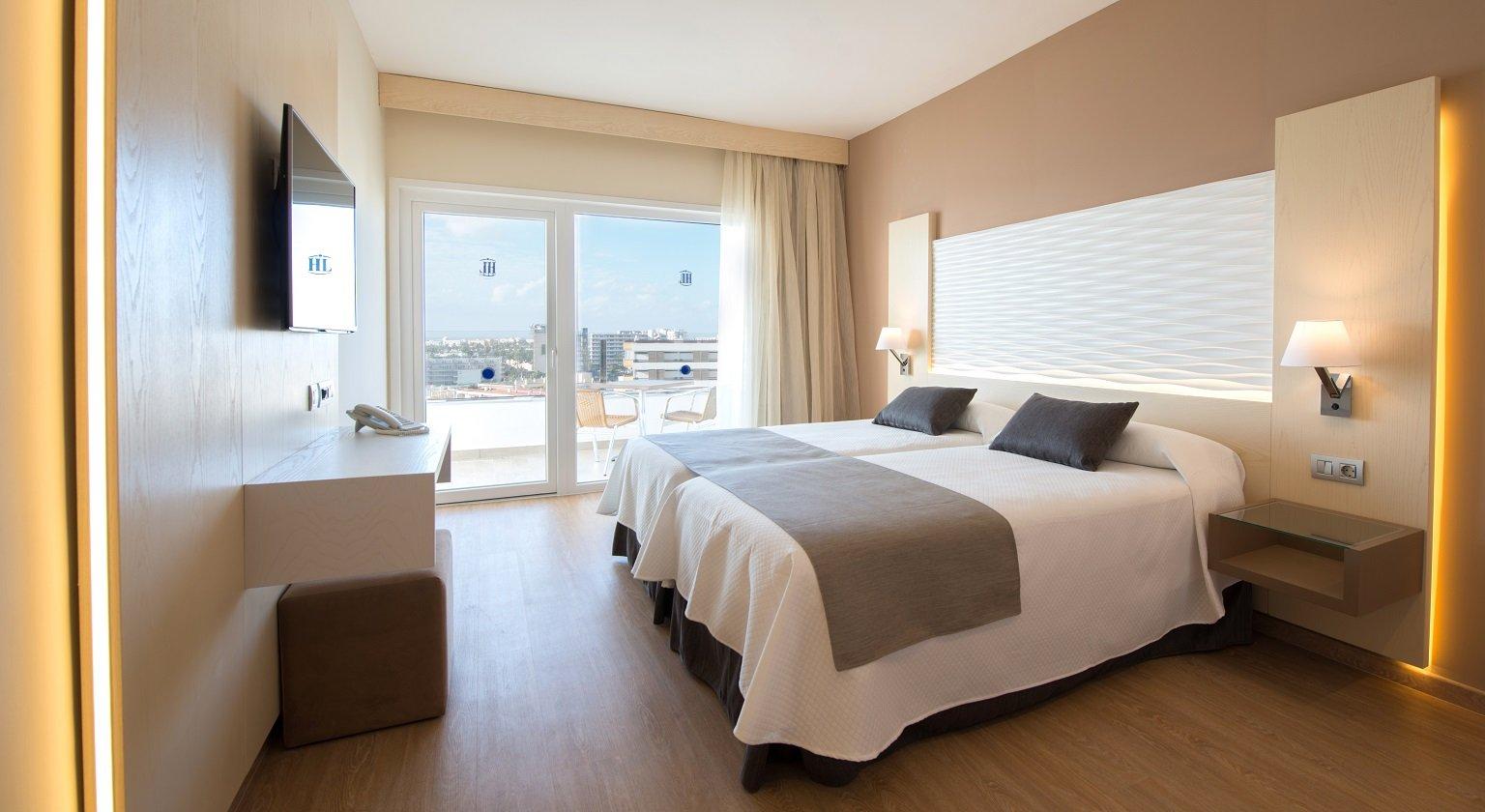 Hotel HL Suitehotel Playa del Inglés photo 5