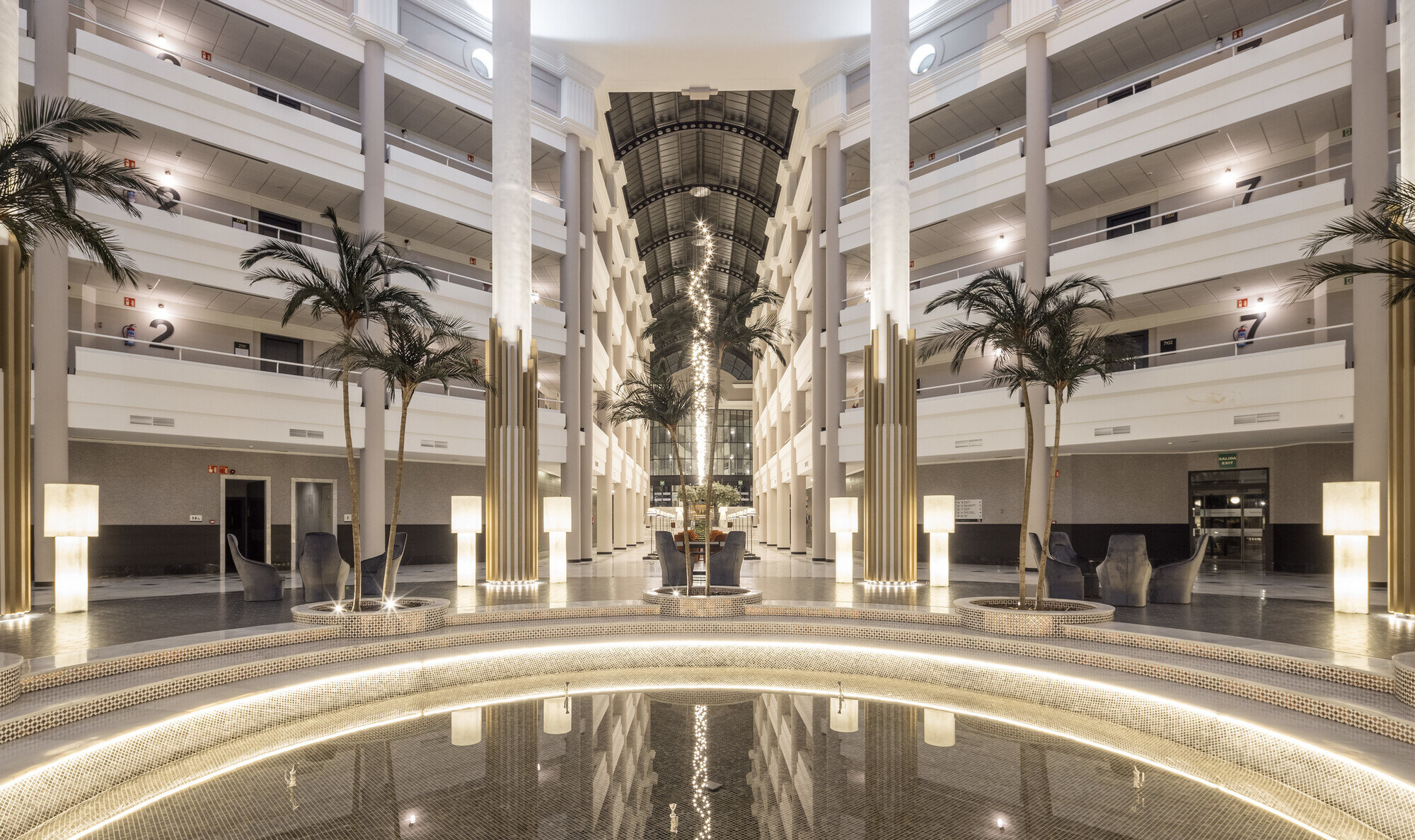 Hotel ILUNION Alcora Sevilla photo 6