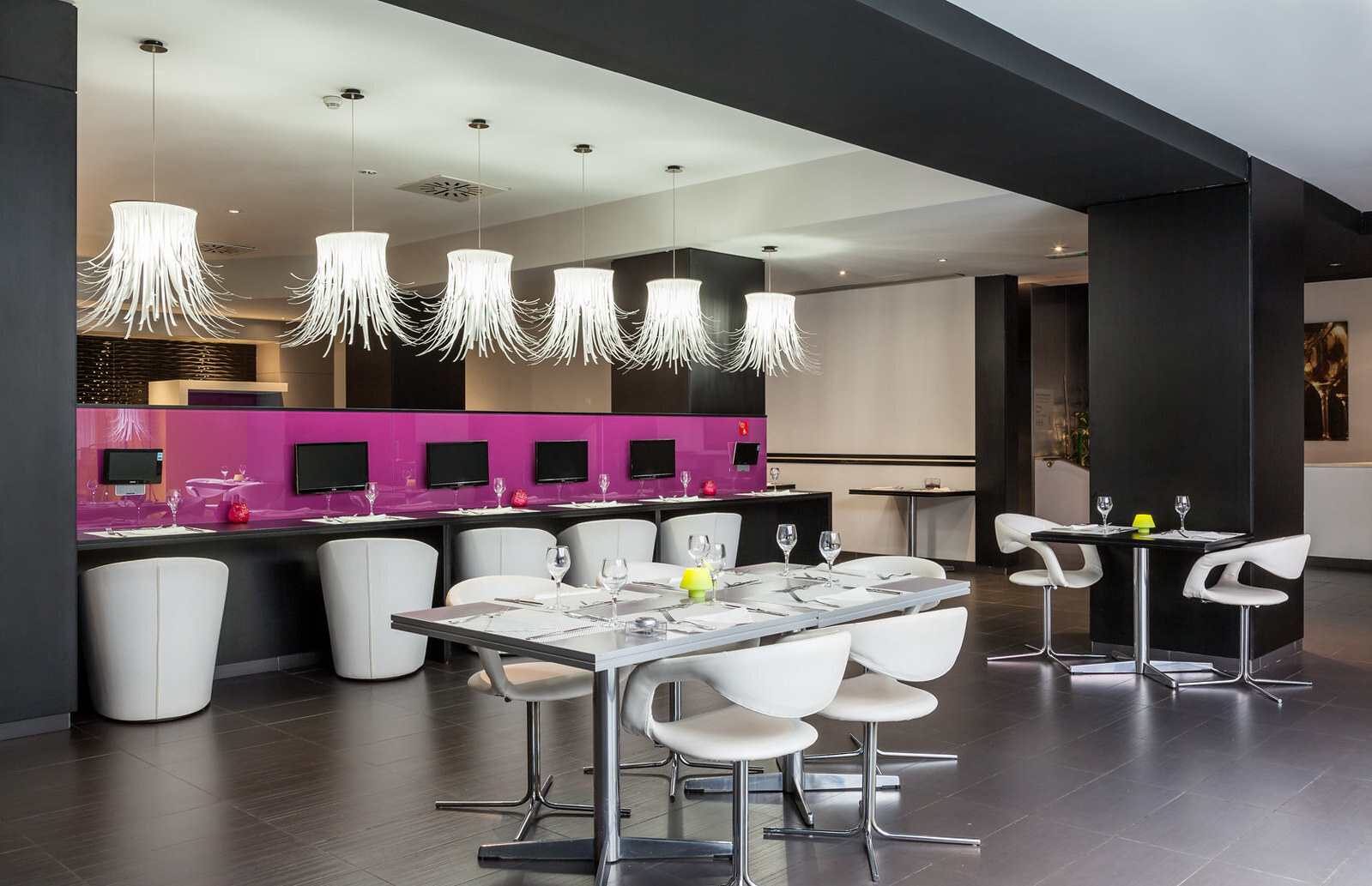 Hotel ILUNION Bel Art photo 9