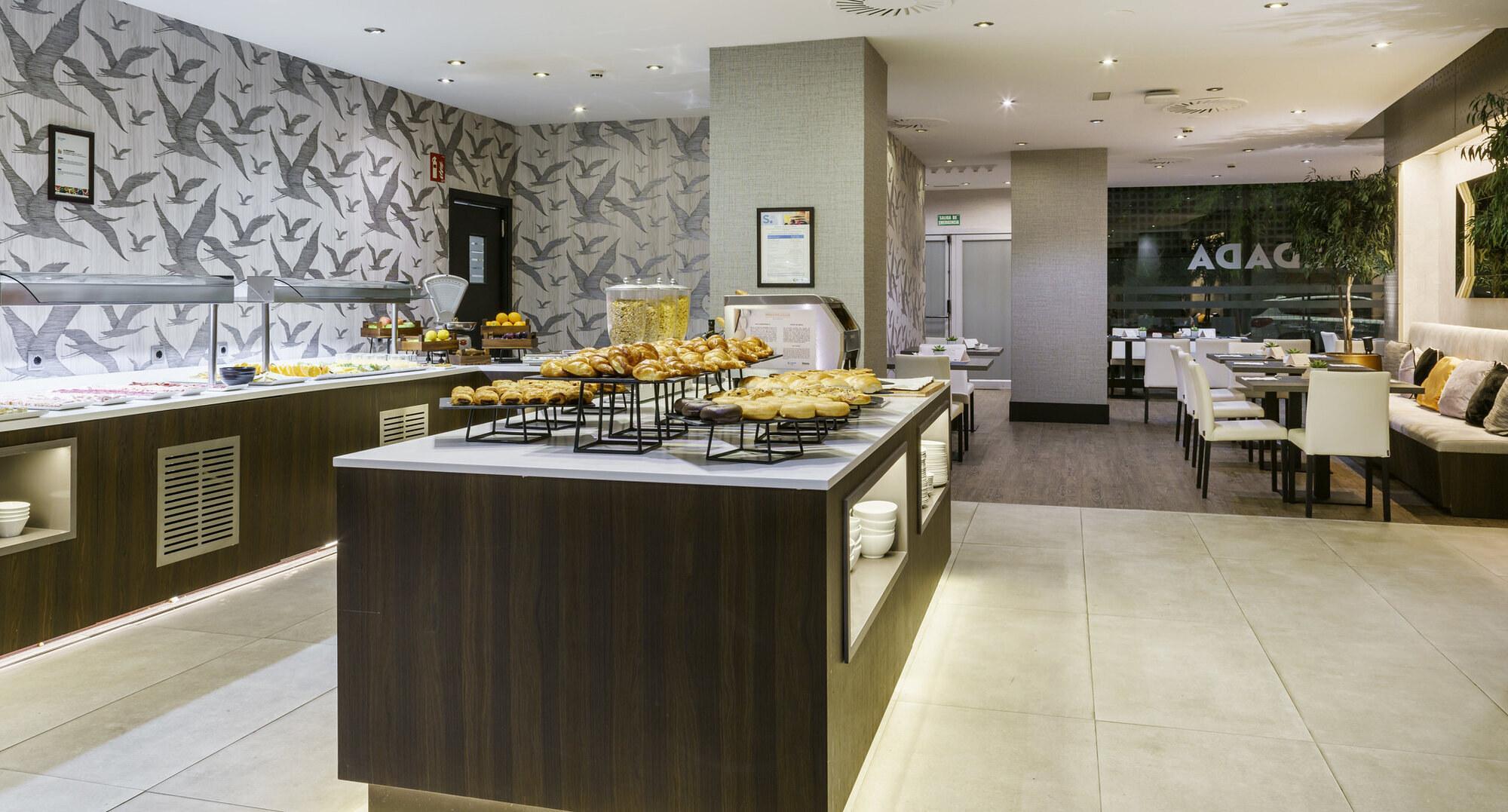 Hotel ILUNION Bilbao photo 3