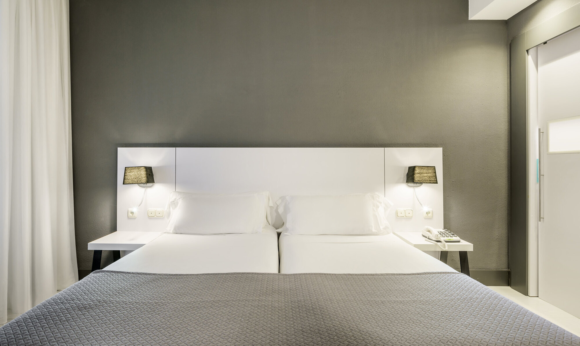 Hotel ILUNION Bilbao photo 5