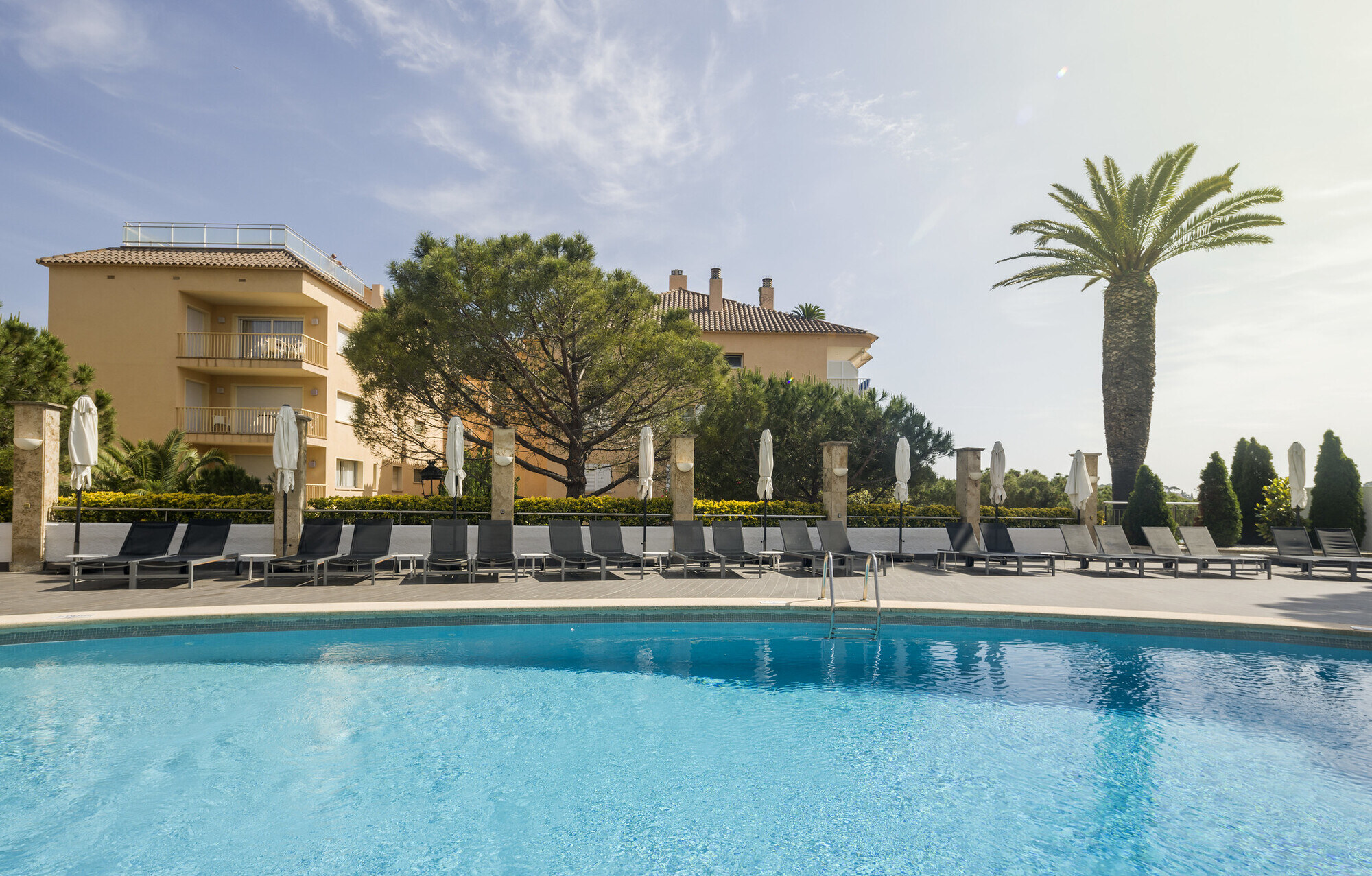 Hotel ILUNION Caleta Park photo 5