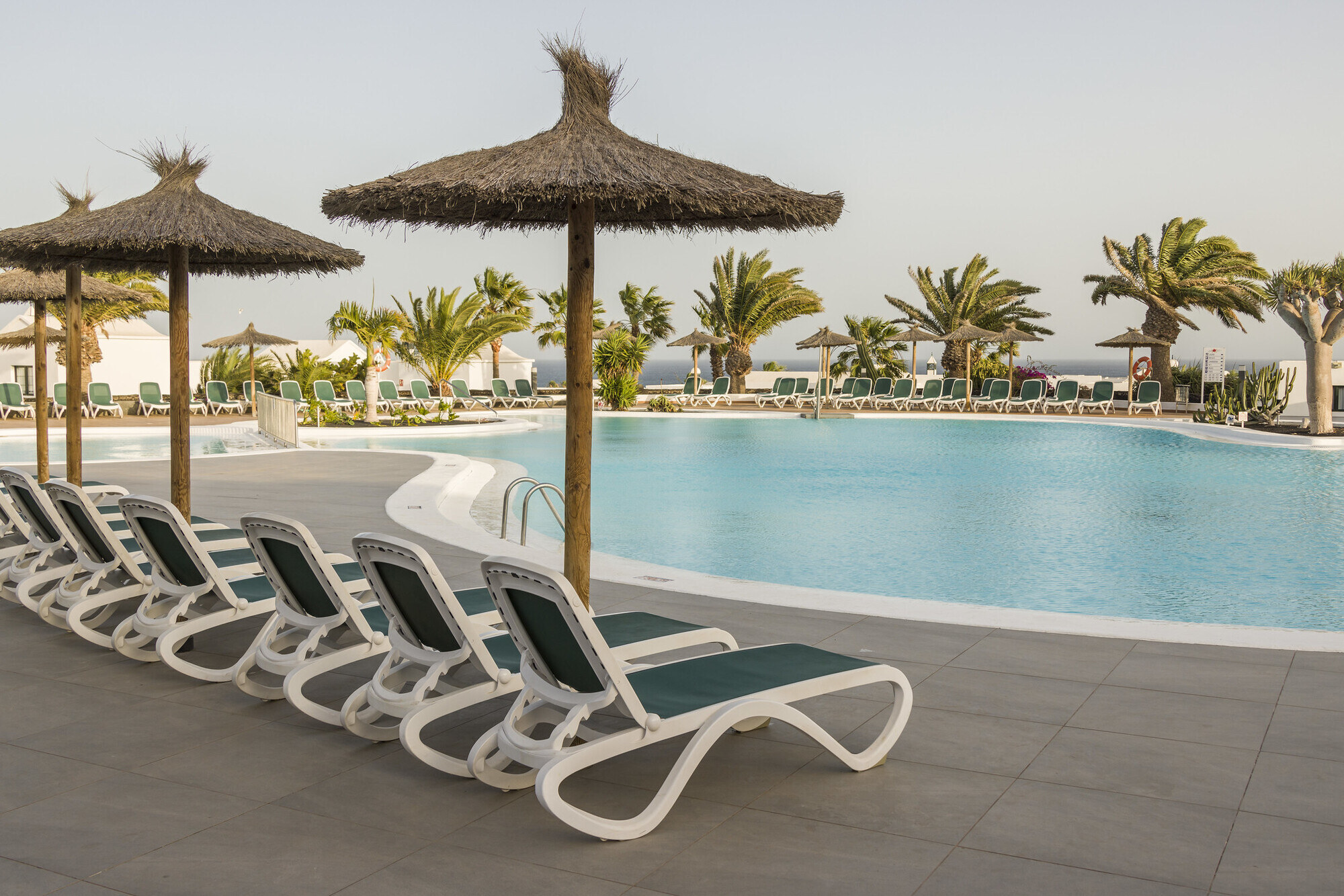 Hotel ILUNION Costa Sal Lanzarote photo 4