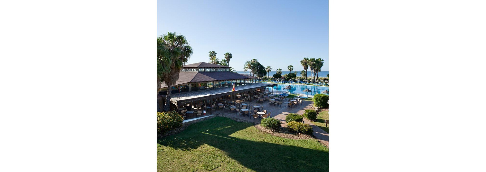 Hotel ILUNION Islantilla photo 4
