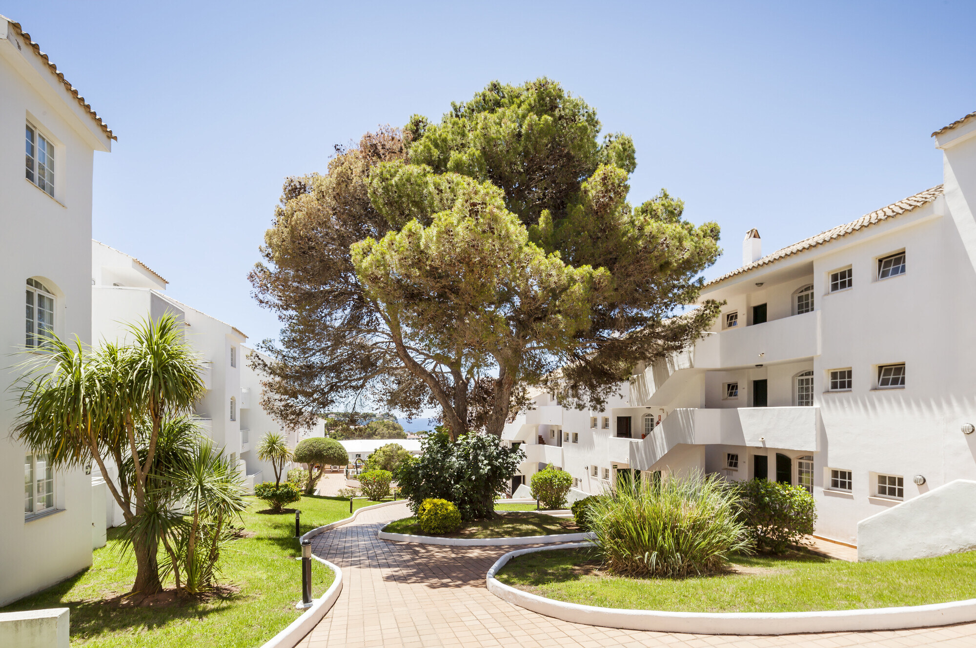Hotel ILUNION Menorca photo 6