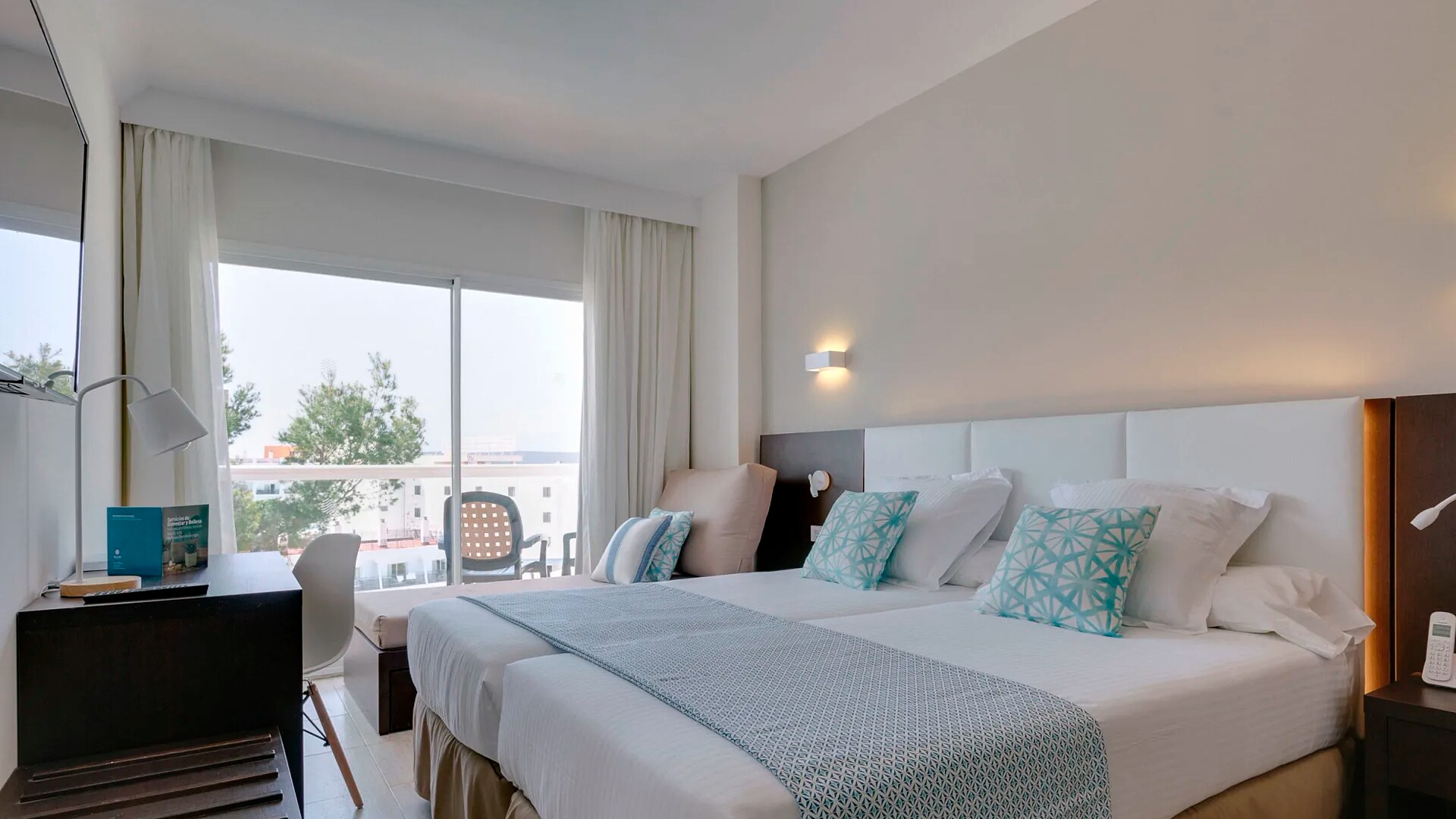 Hotel Ilunion Palmanova Mallorca photo 6