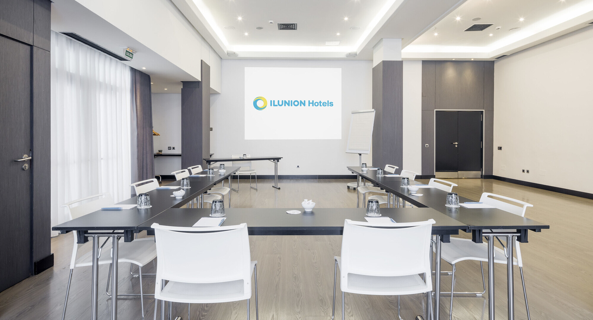 Hotel ILUNION Suites Madrid photo 10
