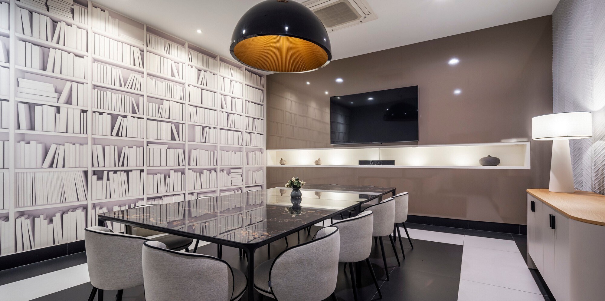 Hotel ILUNION Suites Madrid photo 9