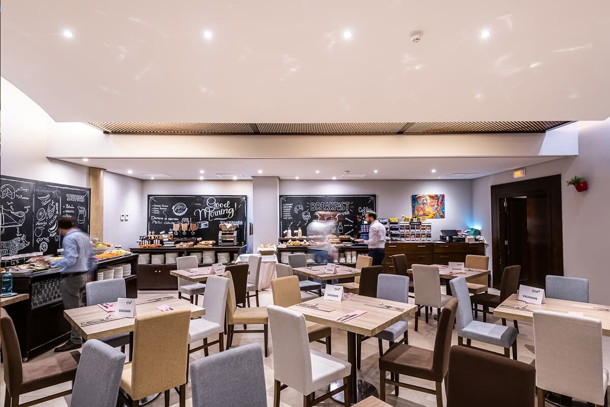 Hotel Intelier Airen photo 6
