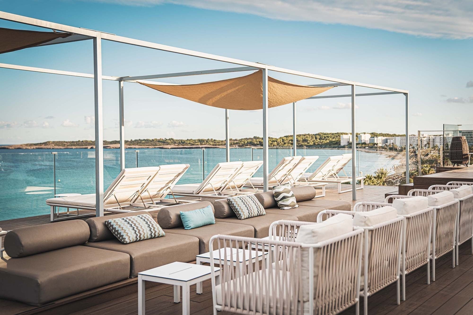 Hotel Kyrat Amarac Suites