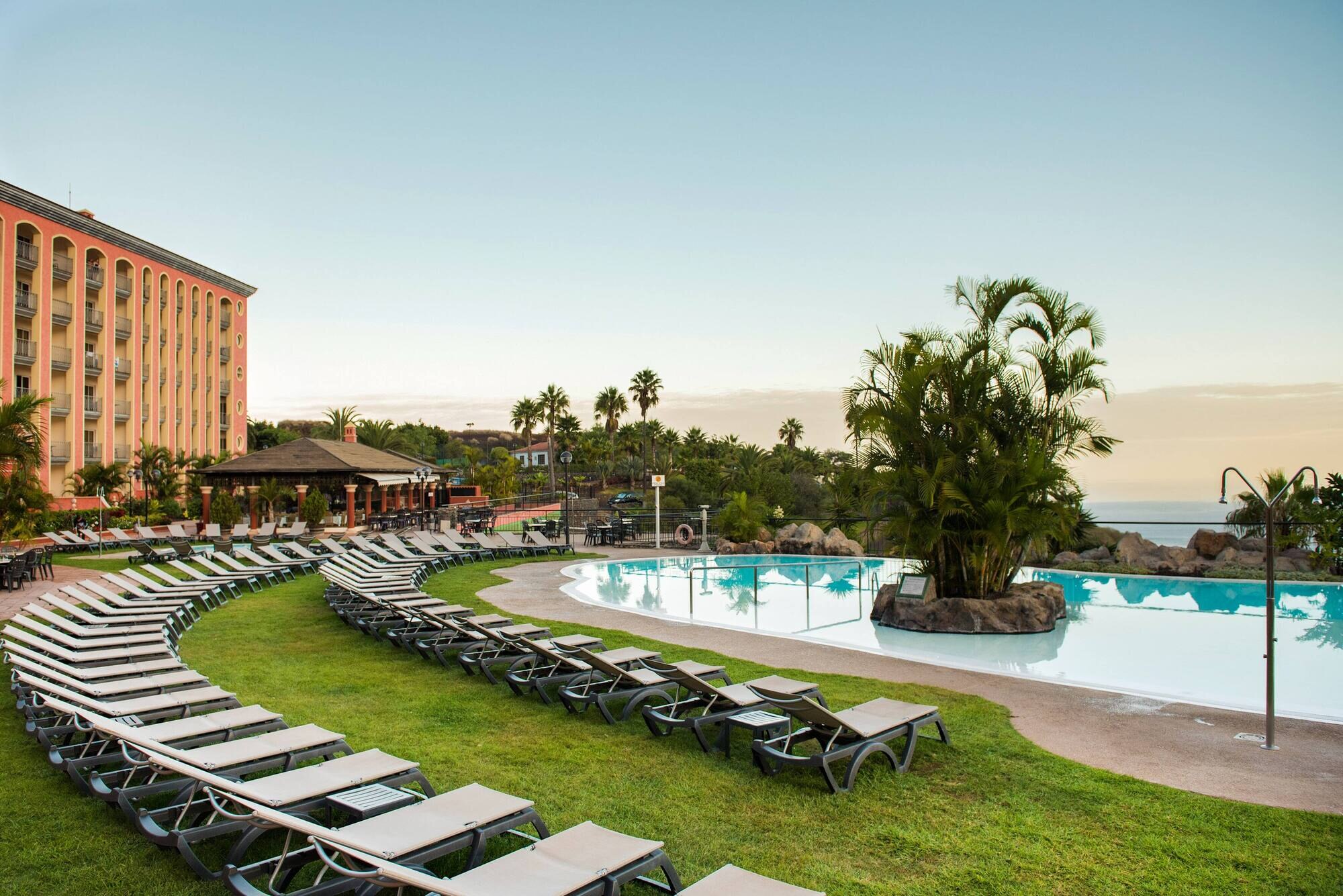 Hotel Las Aguilas Tenerife Affiliated by Melia photo 7