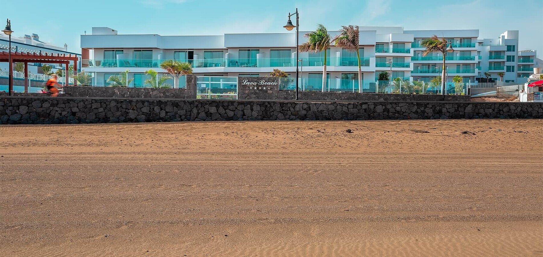 Hotel Lava Beach