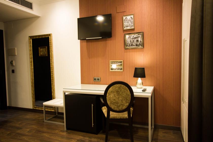 Hotel Moderno BCN photo 5