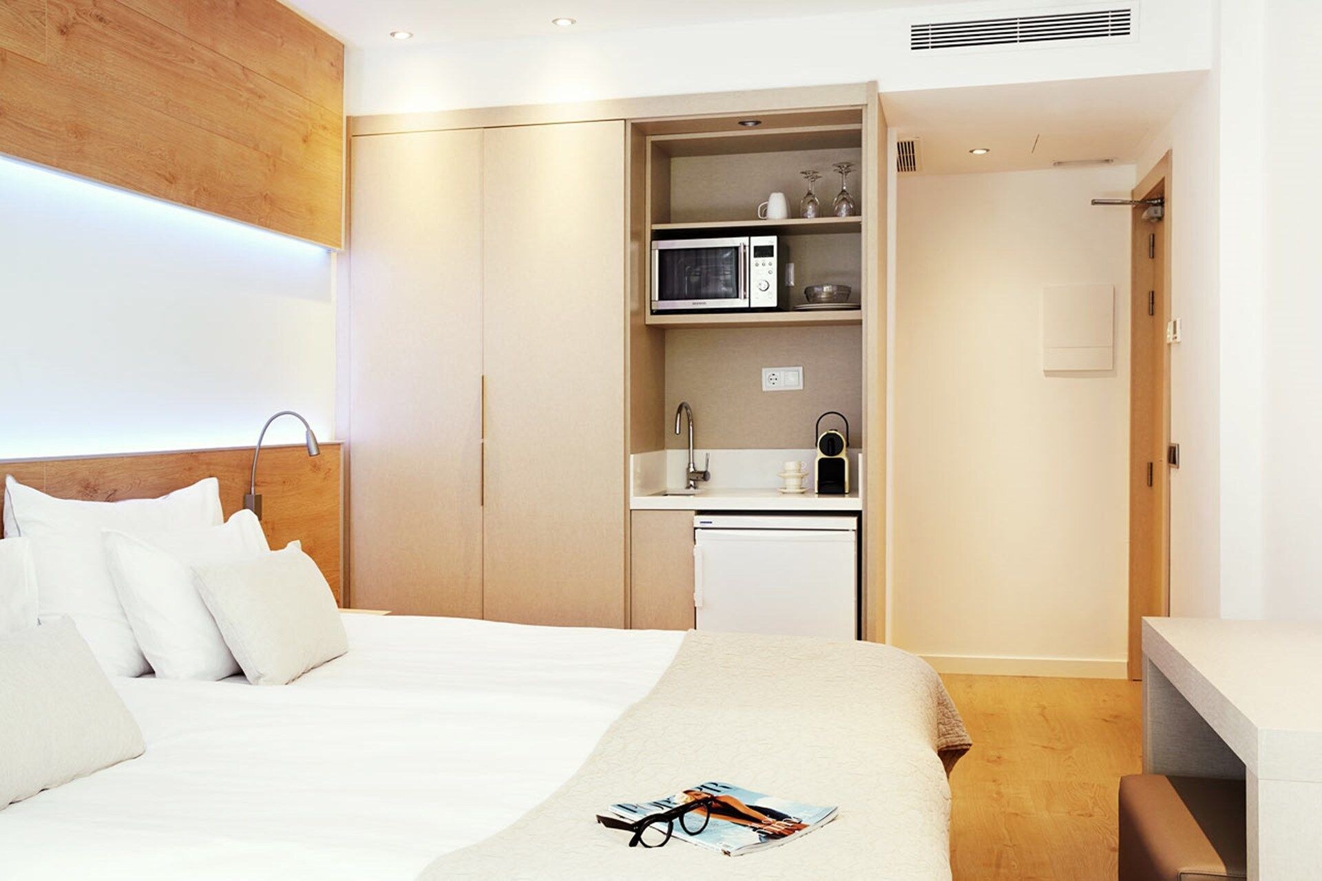 Hotel Monsuau Adults Only photo 4