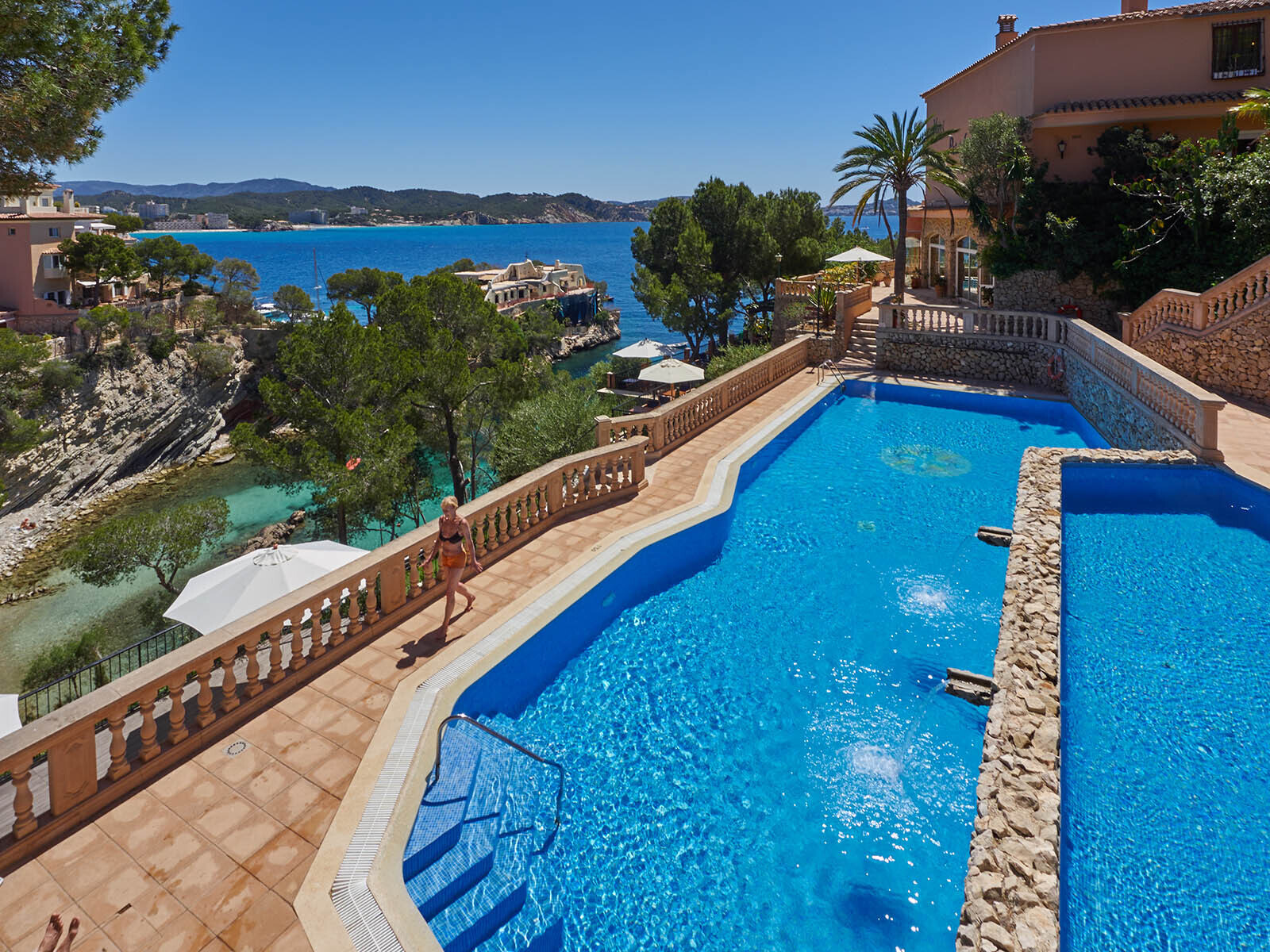 Hotel Petit Cala Fornells photo 2
