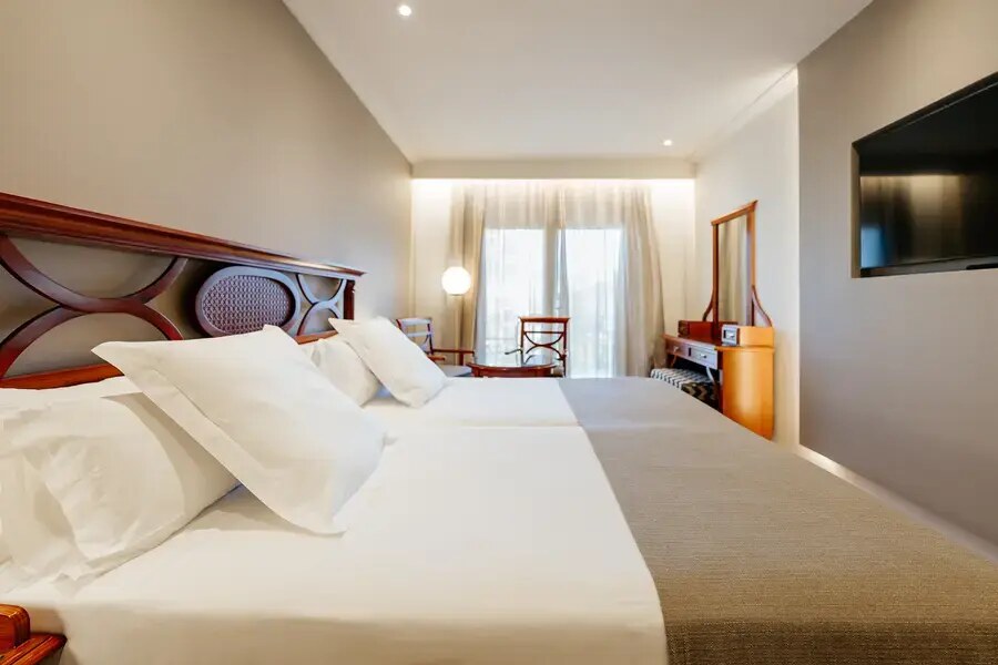 Hotel Reveron Plaza photo 6