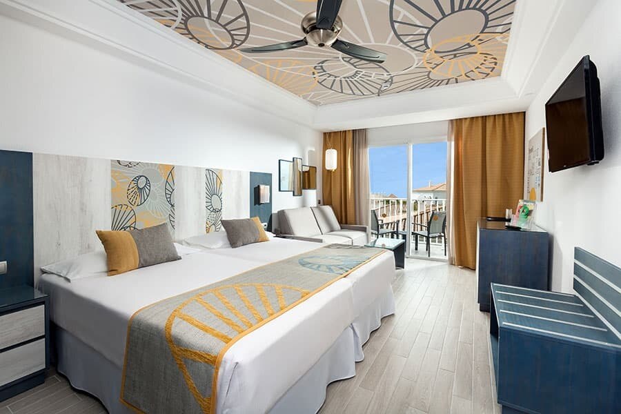 Hotel Riu Chiclana photo 8