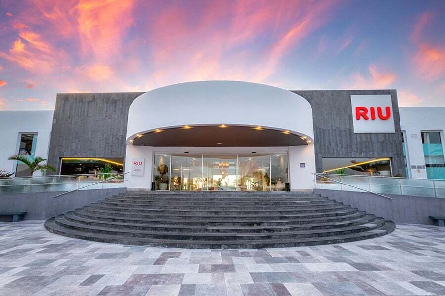Hotel Riu Paraiso Lanzarote photo 3