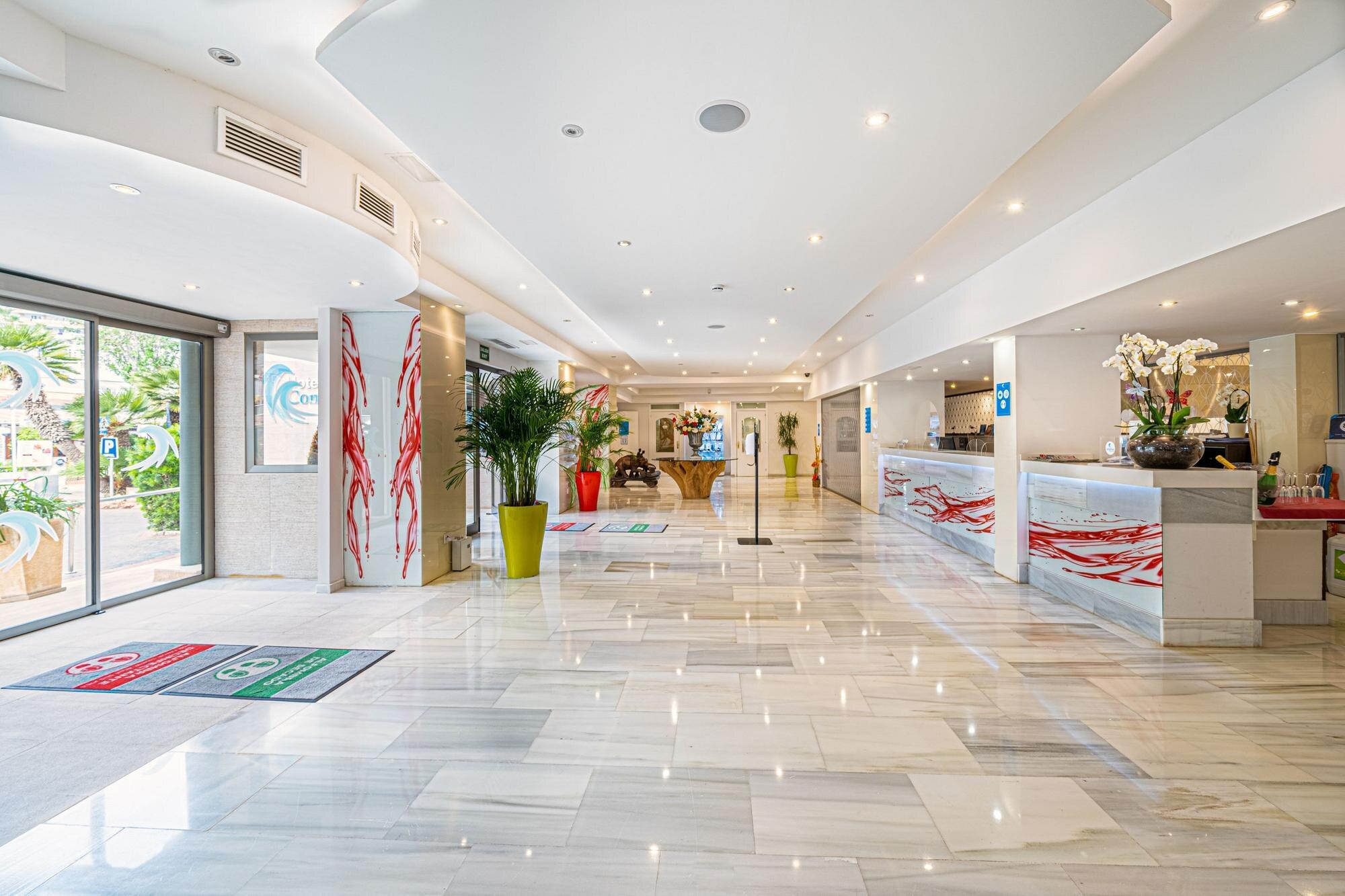 Hotel Seramar Comodoro Playa photo 8