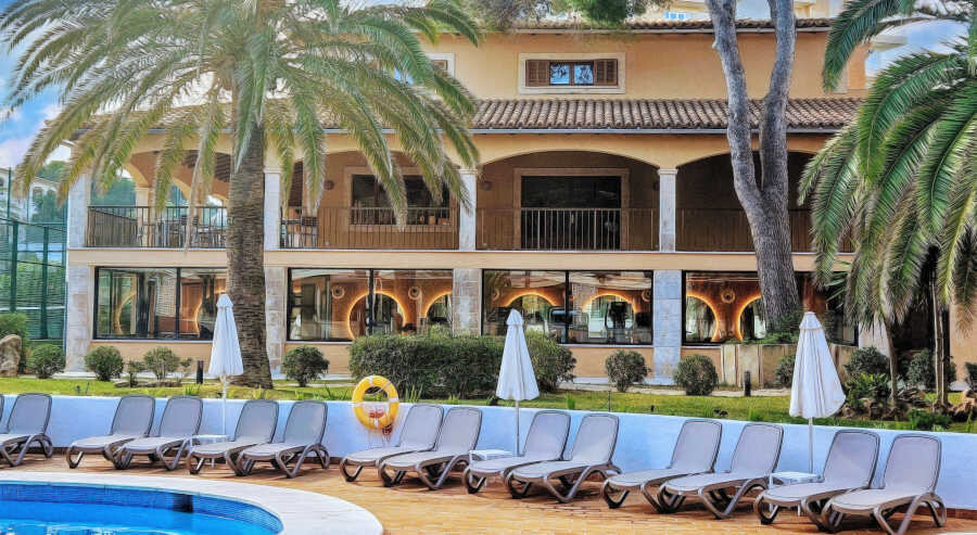 Hotel & Spa S'Entrador Playa photo 10