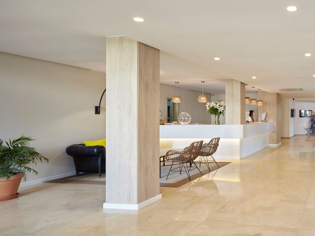 Hotel Tres Torres photo 6