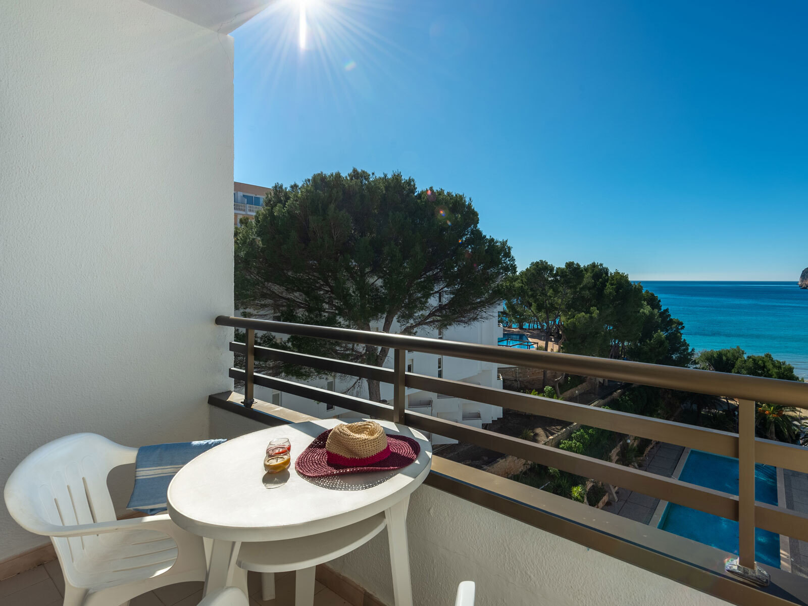 Hotel Vibra Beverly Playa photo 8