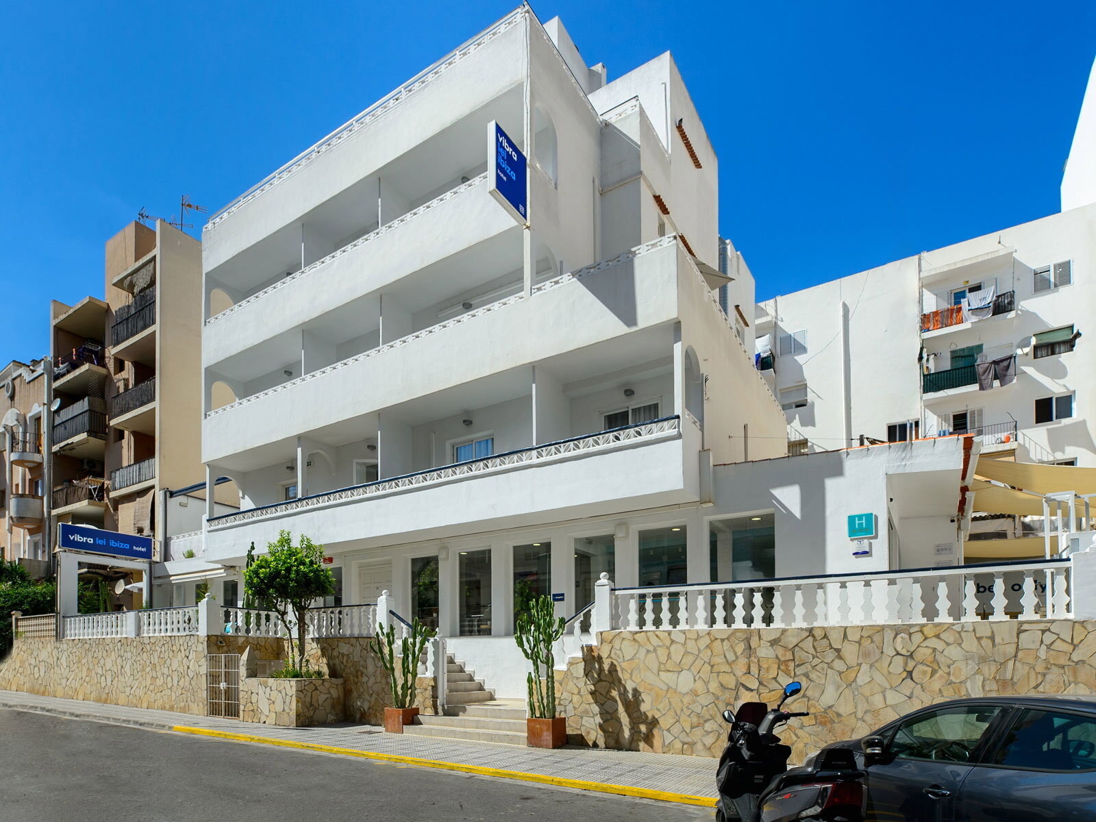 Hotel Vibra Lei Ibiza photo 1