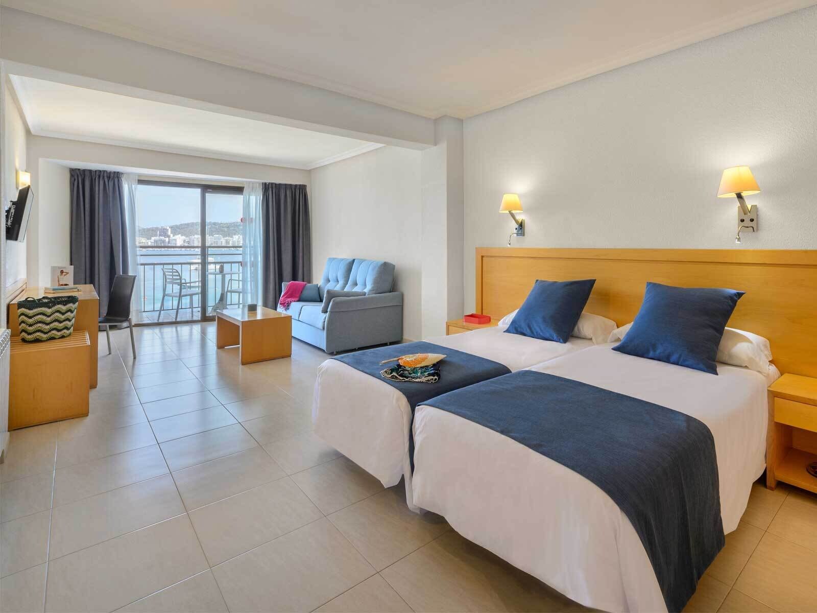 Hotel Vibra S'Estanyol photo 9