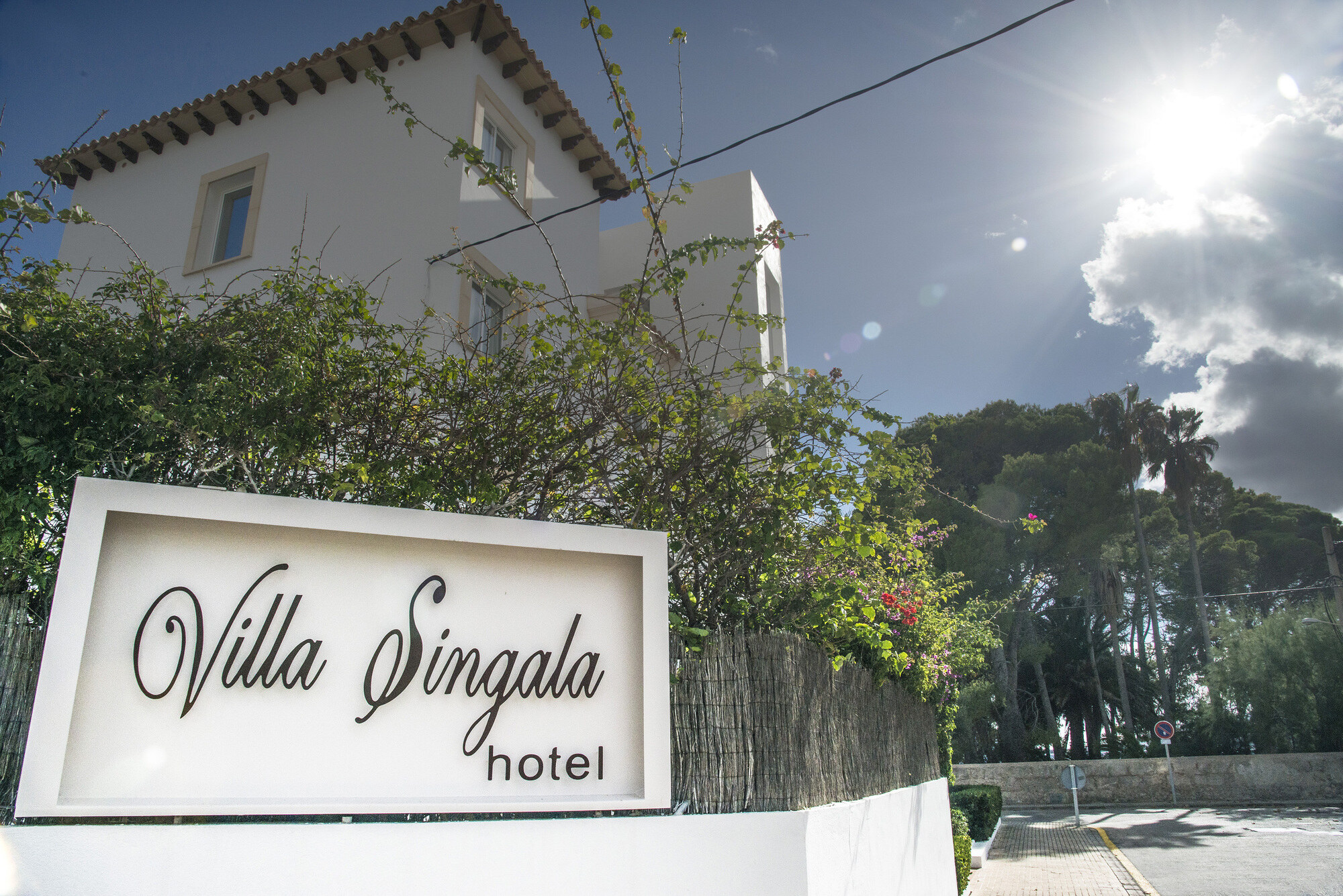 Hotel Villa Singala photo 2