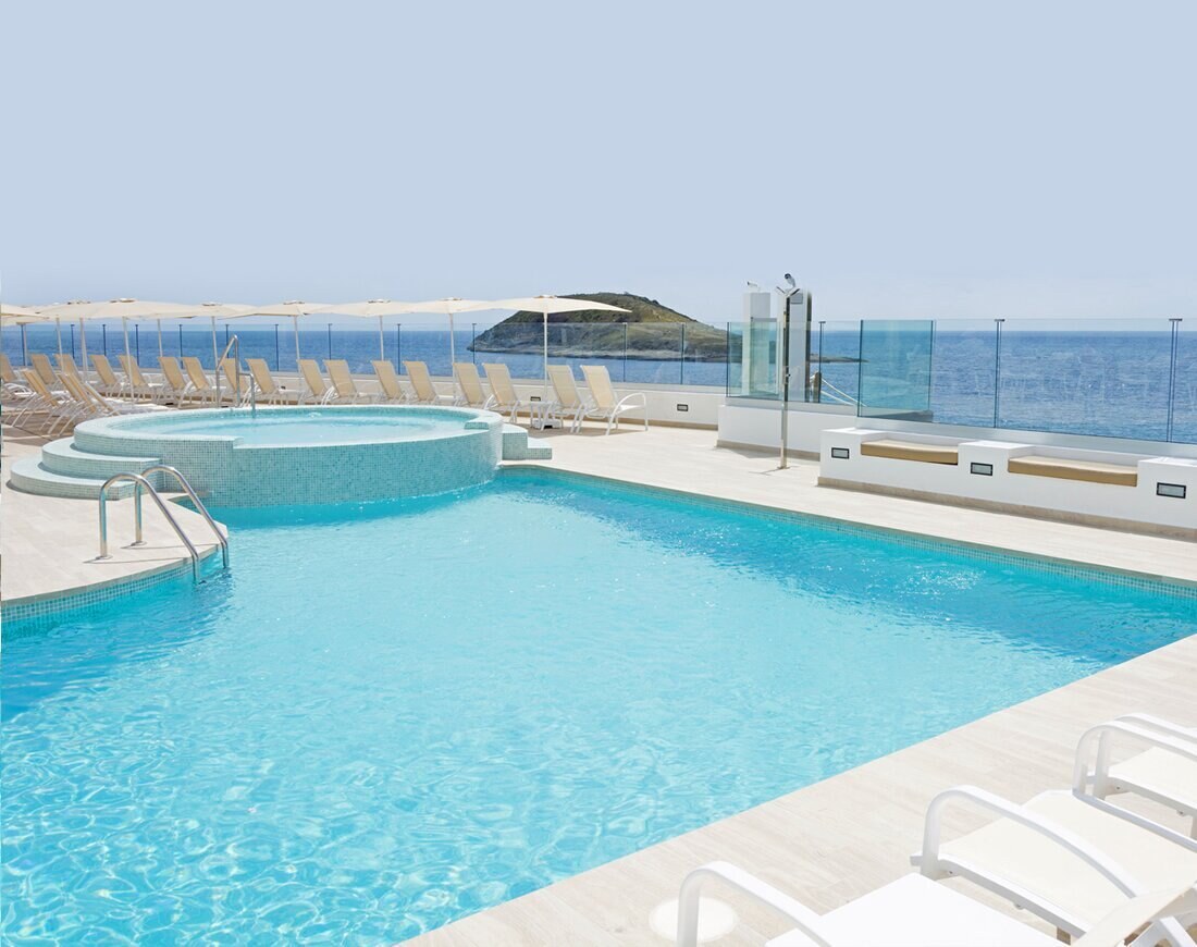 HSM Sandalo Beach photo 1