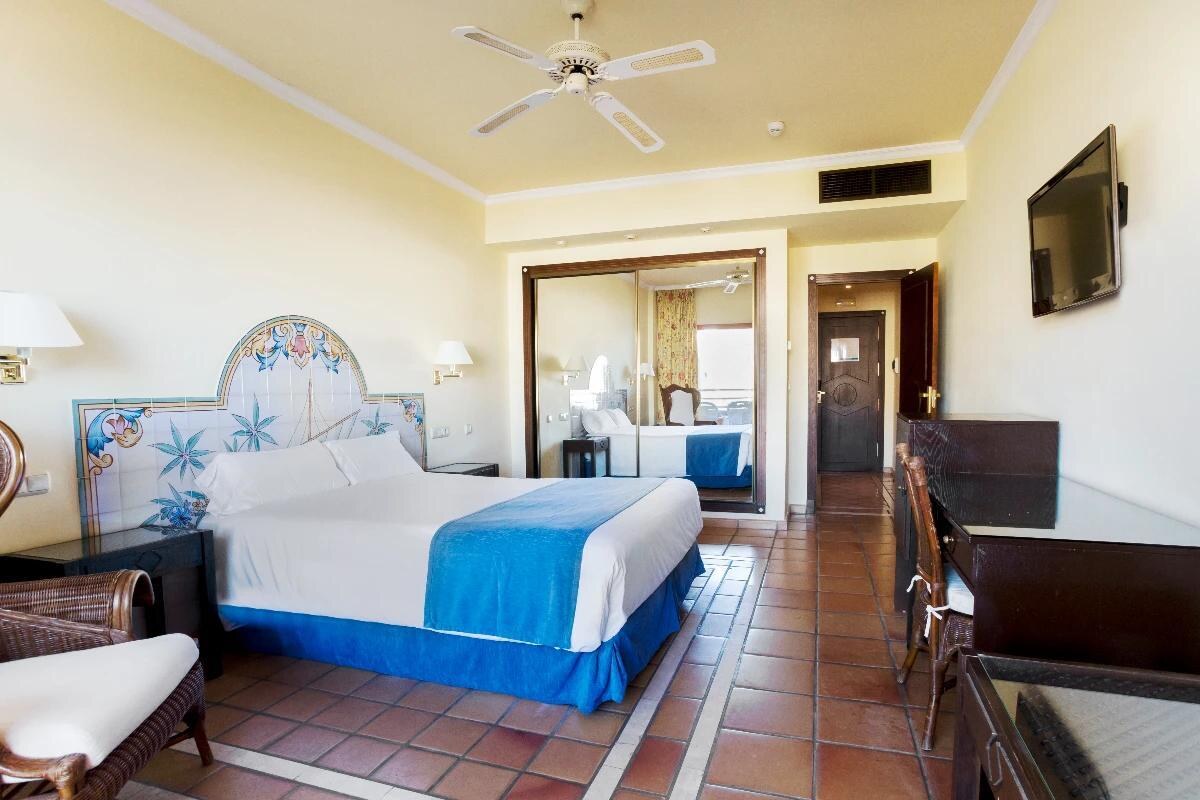 Ibersol Almunecar Beach & Spa photo 10