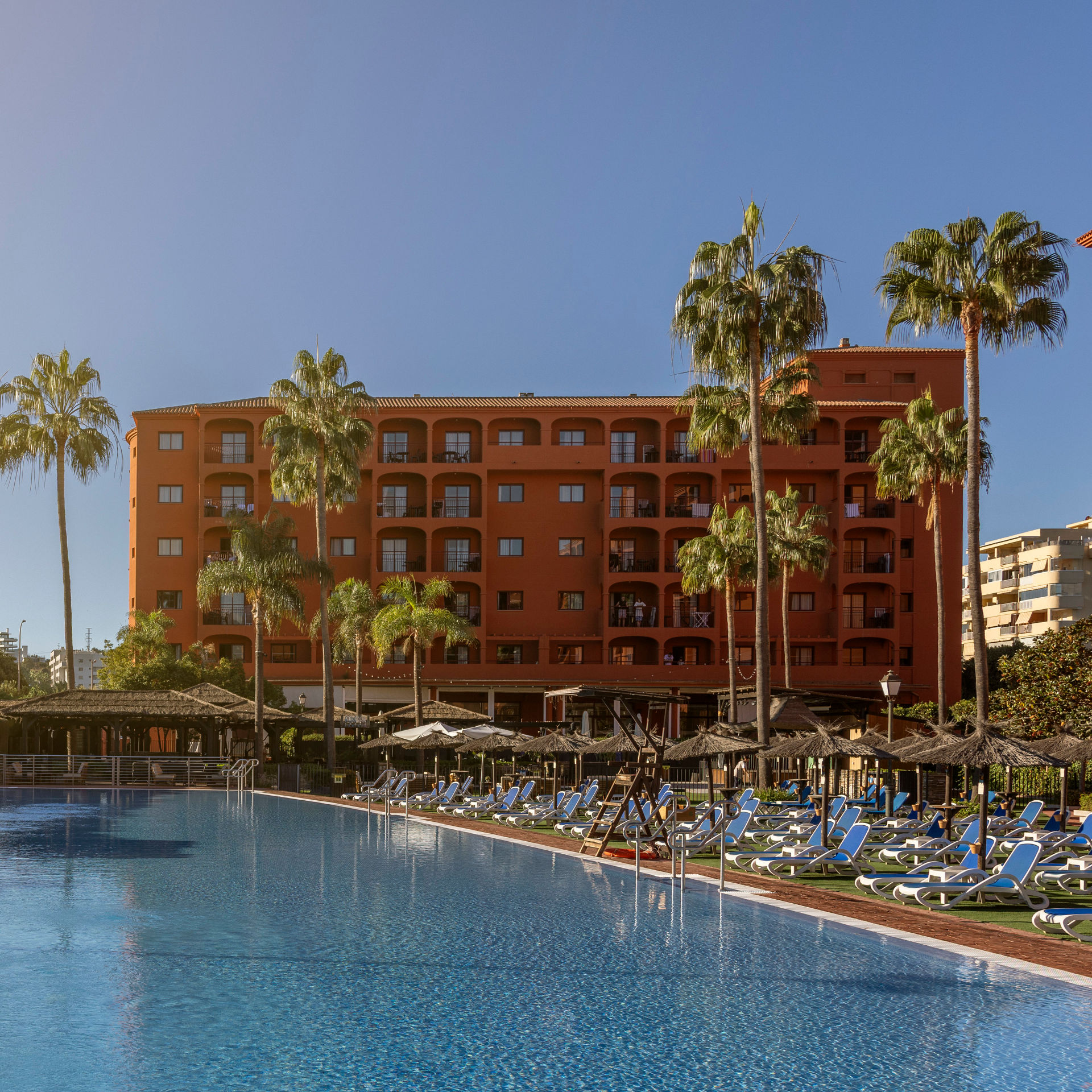Aparthotel ILUNION Miramar