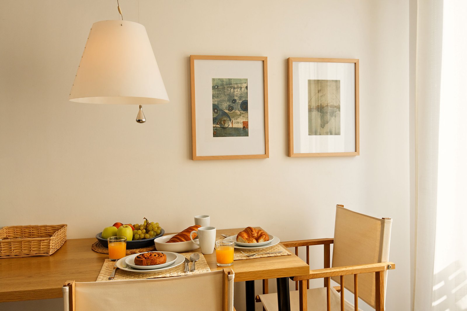 Inside Barcelona Apartments Esparteria photo 10