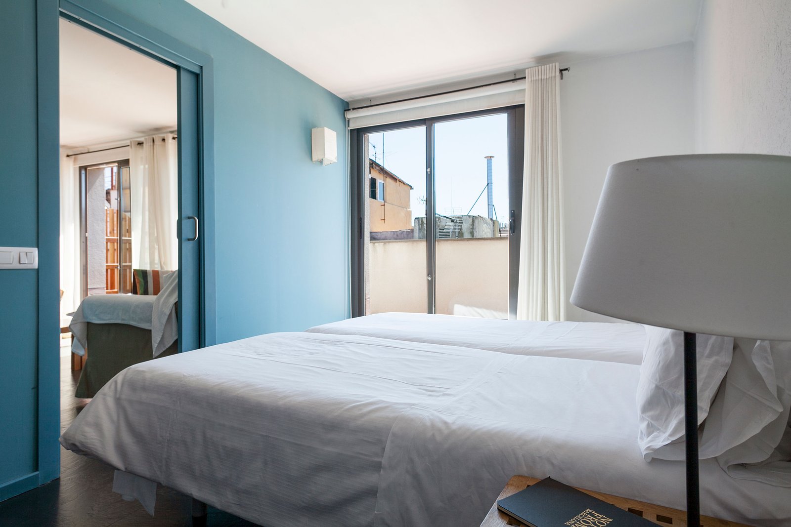 Inside Barcelona Apartments Esparteria photo 3