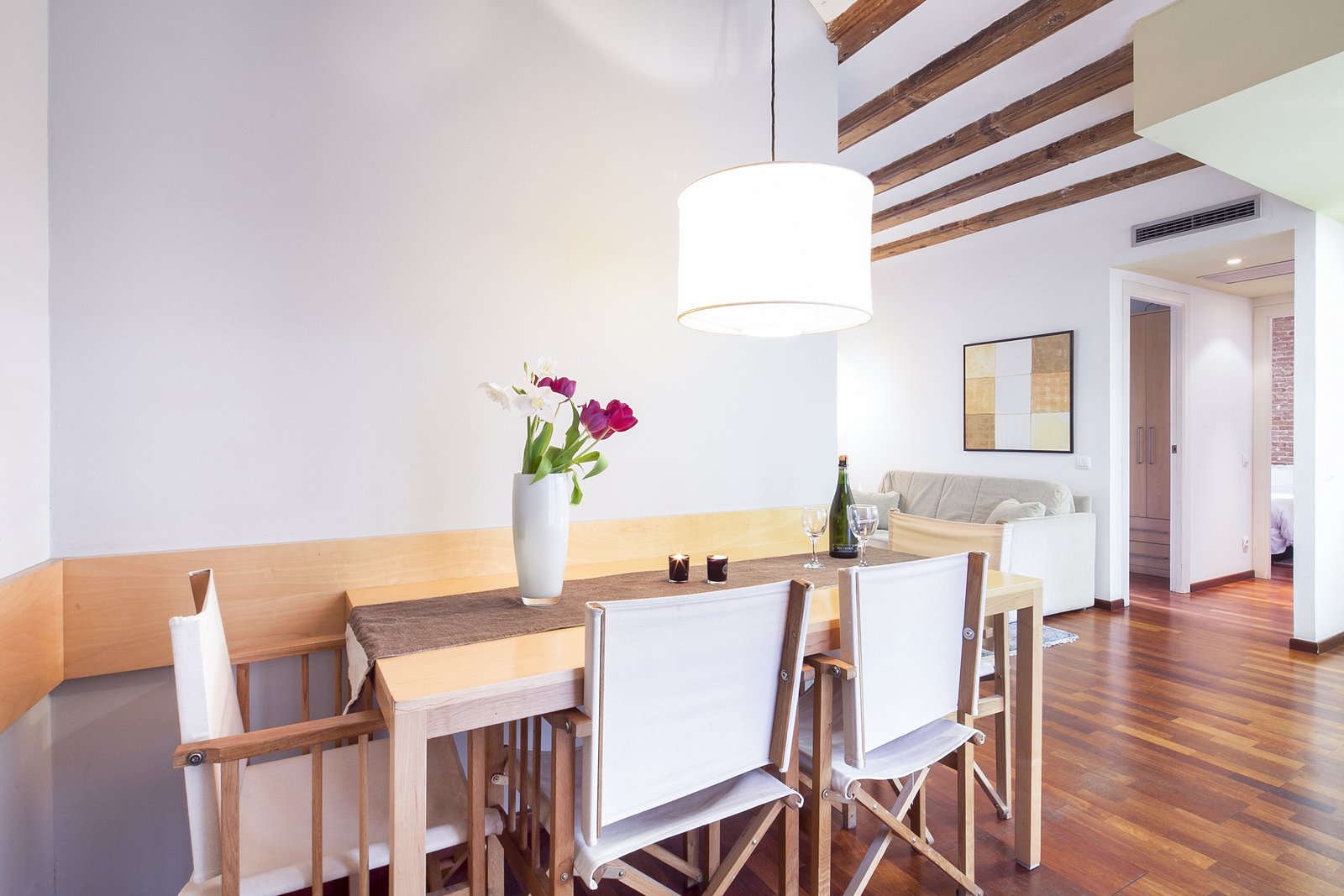 Inside Barcelona Apartments Esparteria photo 5