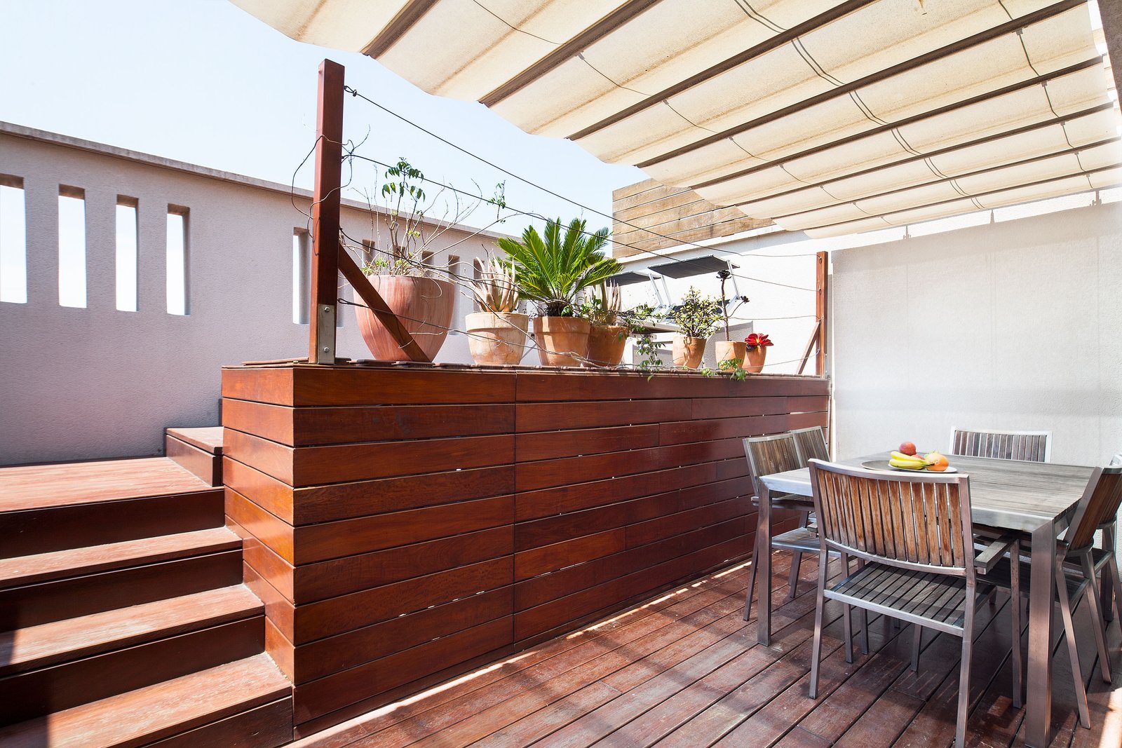 Inside Barcelona Apartments Mercat