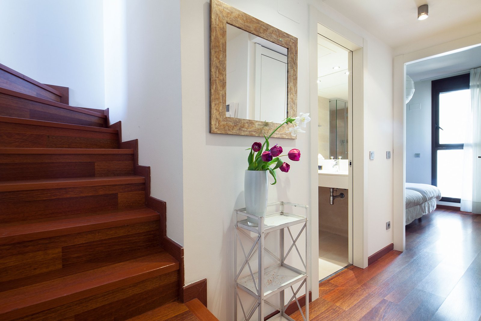 Inside Barcelona Apartments Mercat photo 6
