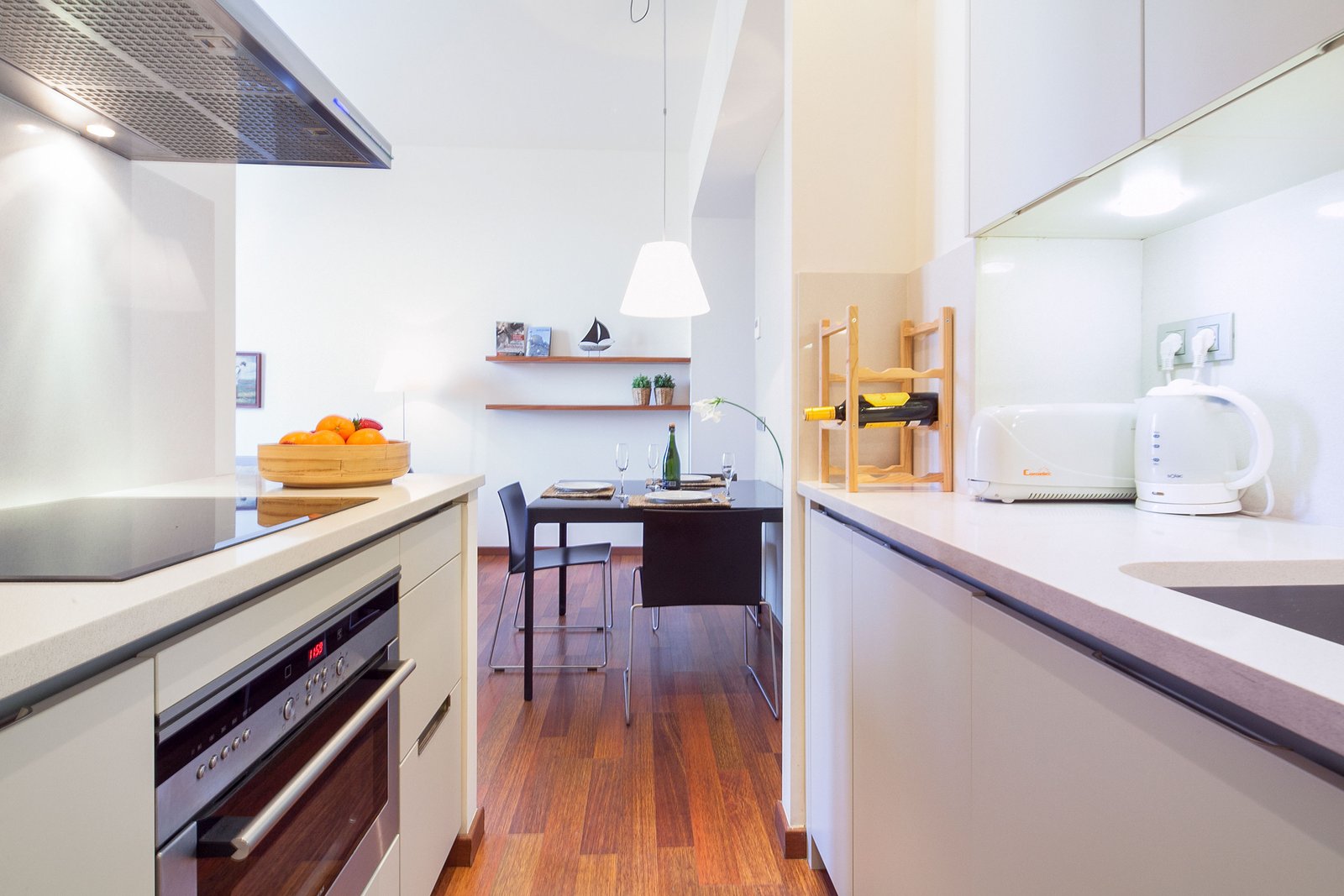 Inside Barcelona Apartments Mercat photo 7