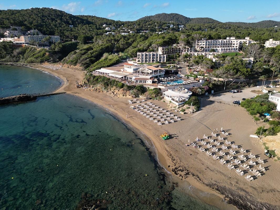 Invisa Hotel Club Cala Blanca photo 1