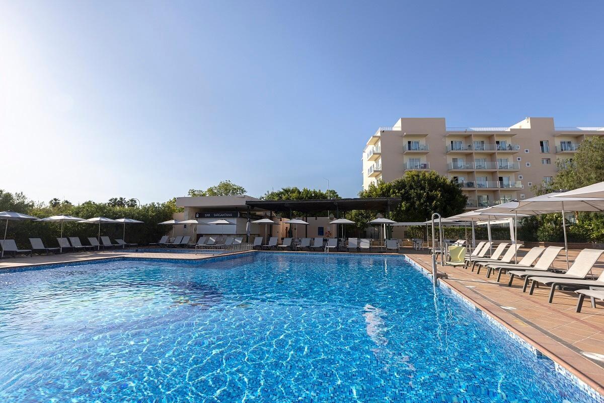 Invisa Hotel Es Pla - Adults Only photo 2