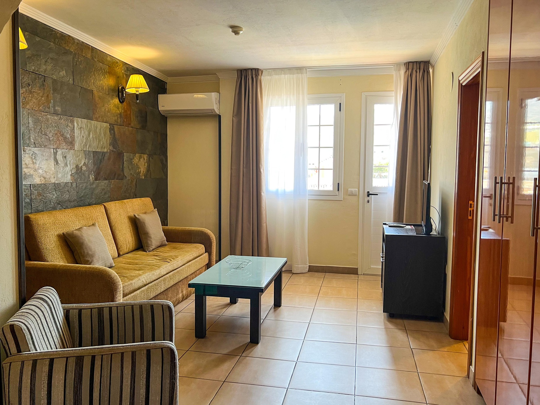 Hotel La Aldea Suites photo 8