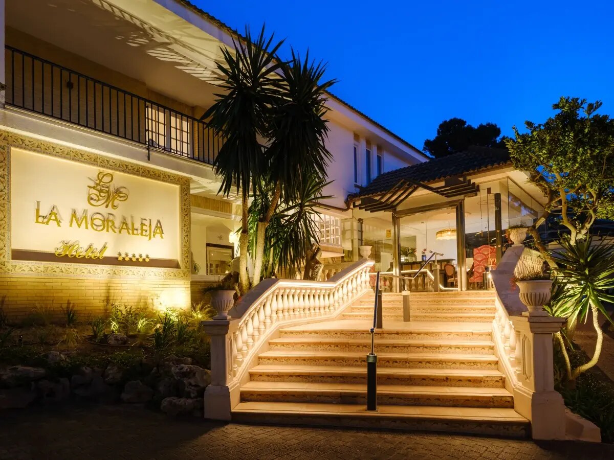 La Moraleja The Quiet Hotel photo 3