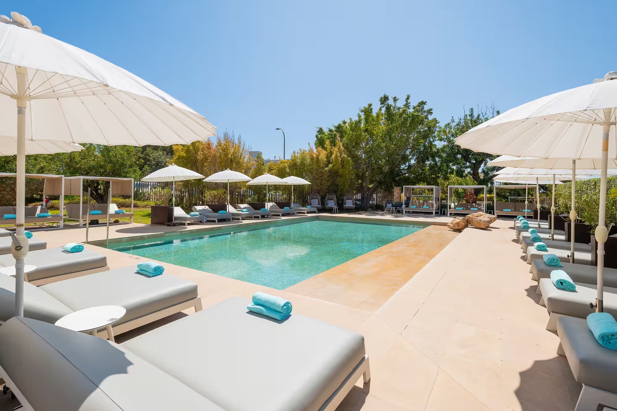 Leonardo Boutique Hotel Mallorca Port Portals - Adults Only photo 2