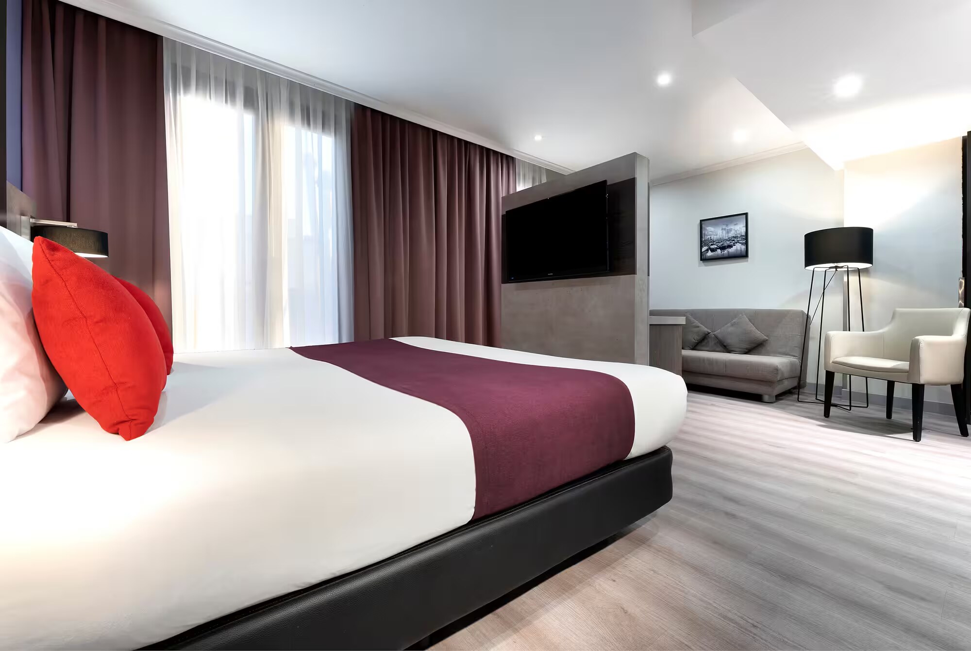 Leonardo Hotel Barcelona Las Ramblas photo 9