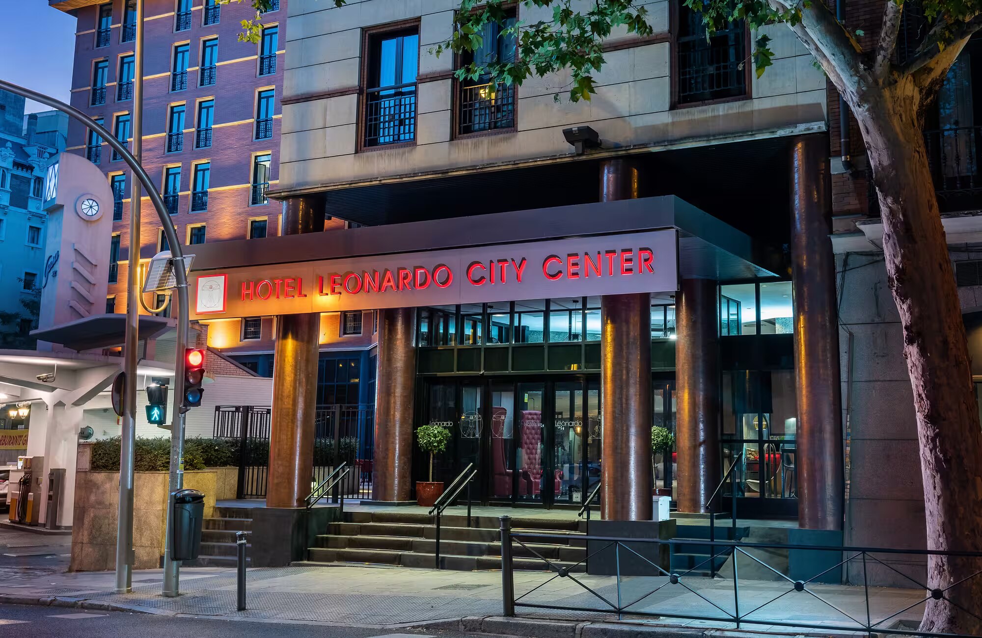 Leonardo Hotel Madrid City Center photo 2