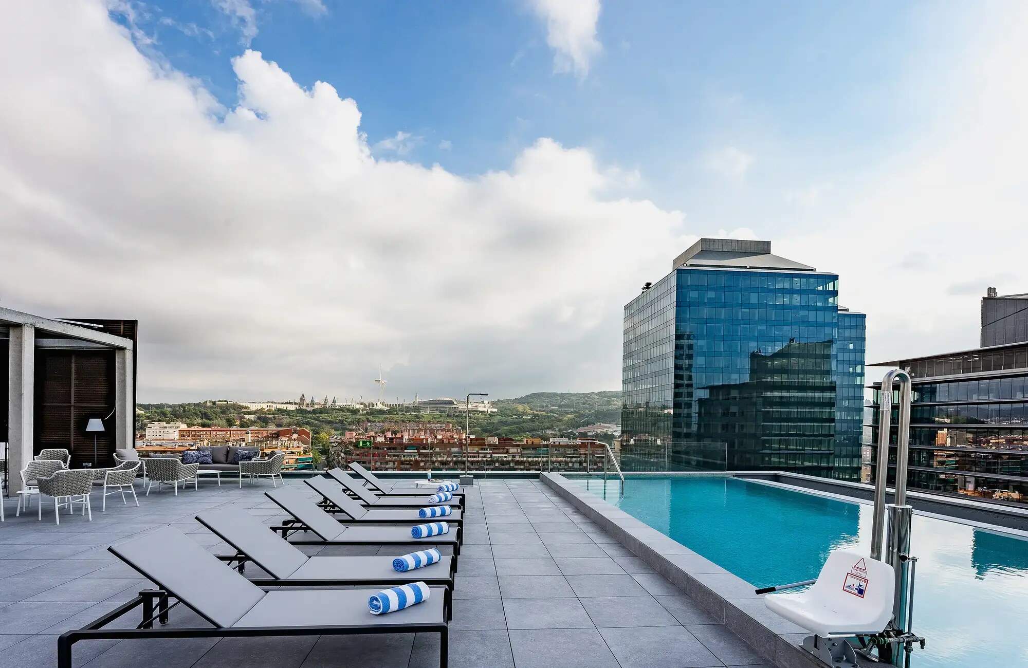 Leonardo Royal Hotel Barcelona Fira photo 3
